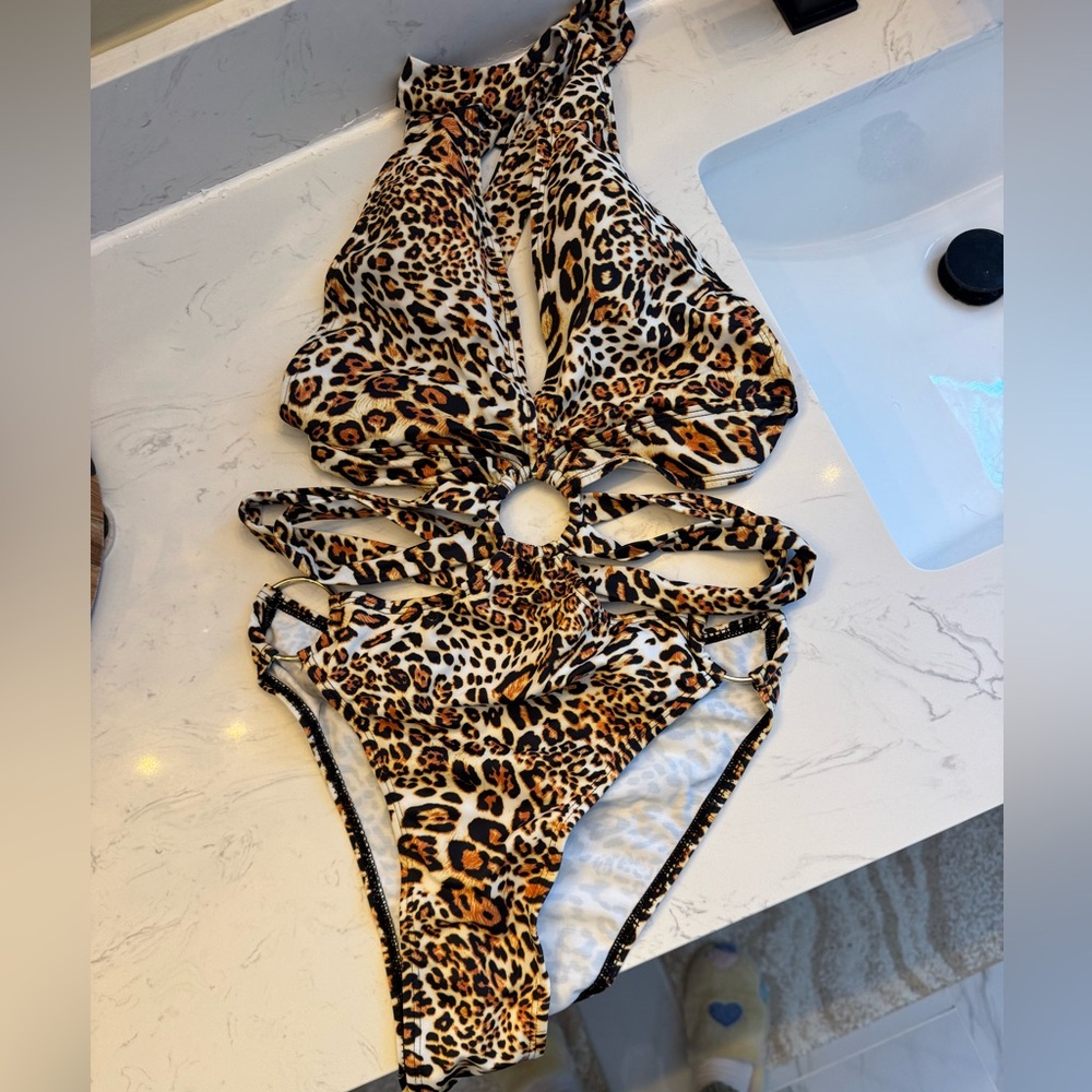 Leopard Print Cutout Swimsuit